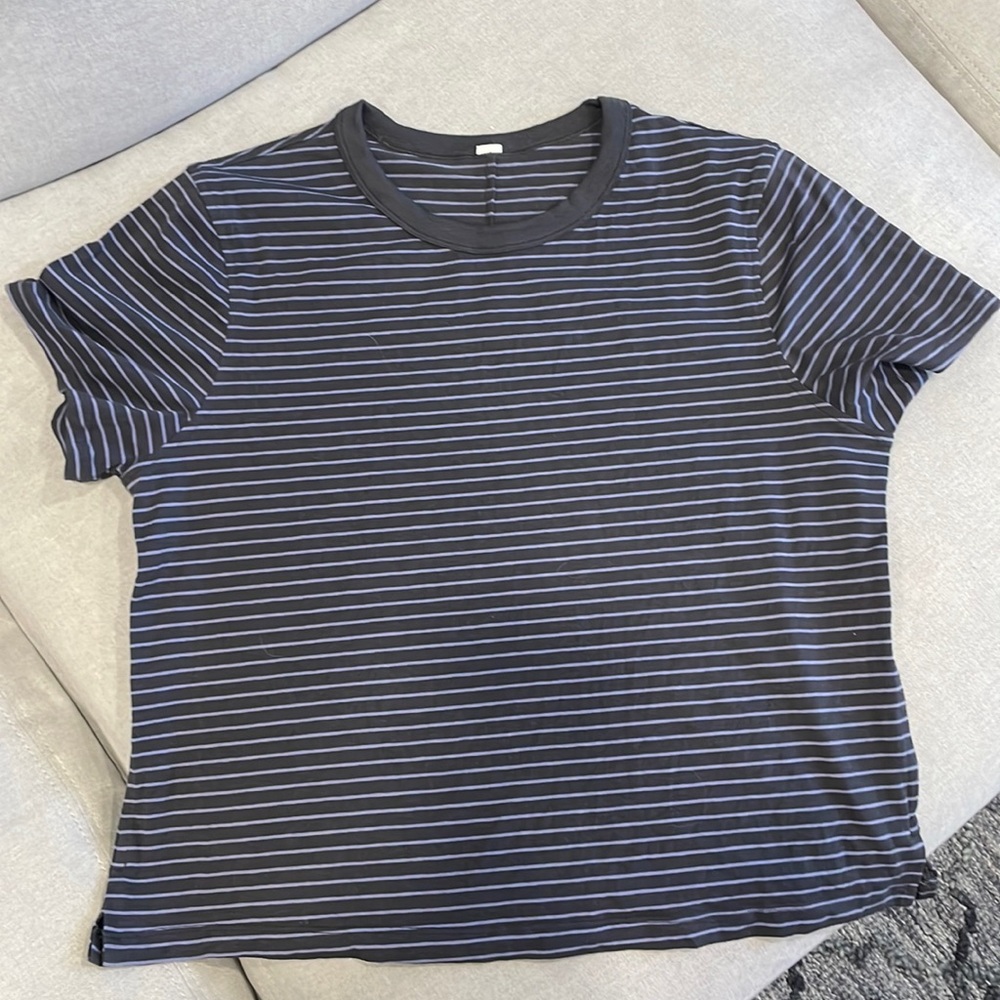 Lululemon TShirt